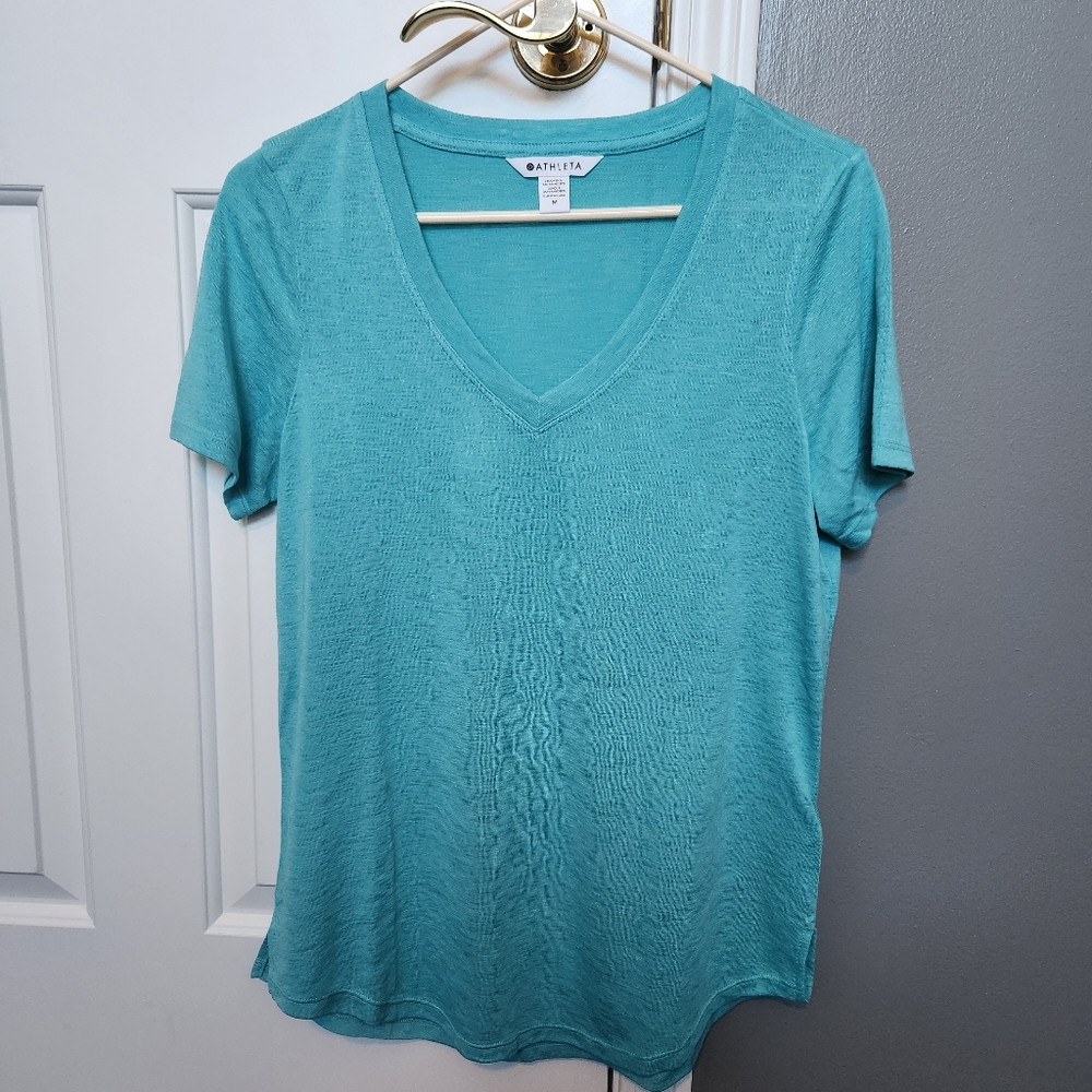 Athleta Breezy Scoop V Tee